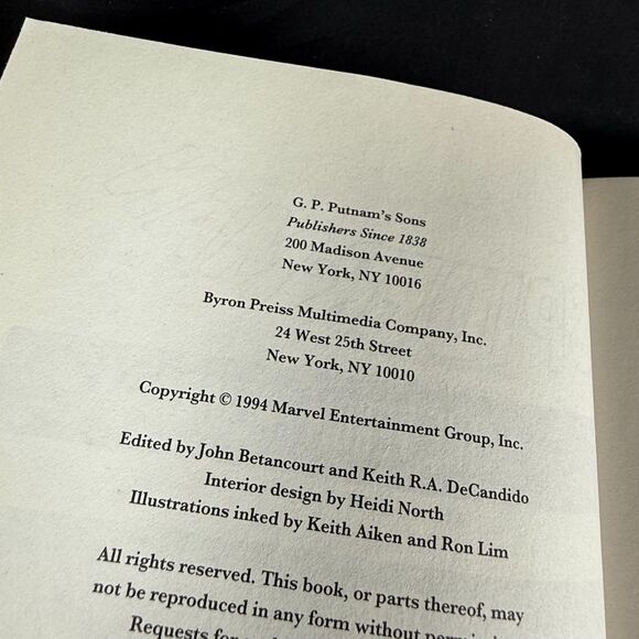 VTG Lot Of 3 Spider-man Books Venom Factor How To Draw Spider-girl Wizard Comic - Picture 8 of 12